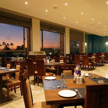 Hotel Vits The Somnath Gateway Extérieur photo