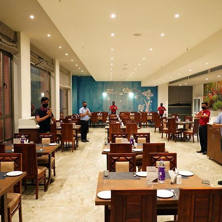 Hotel Vits The Somnath Gateway Extérieur photo