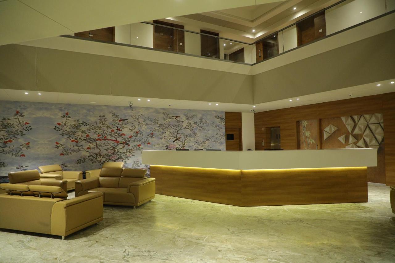 Hotel Vits The Somnath Gateway Extérieur photo