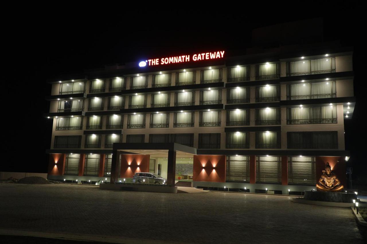 Hotel Vits The Somnath Gateway Extérieur photo