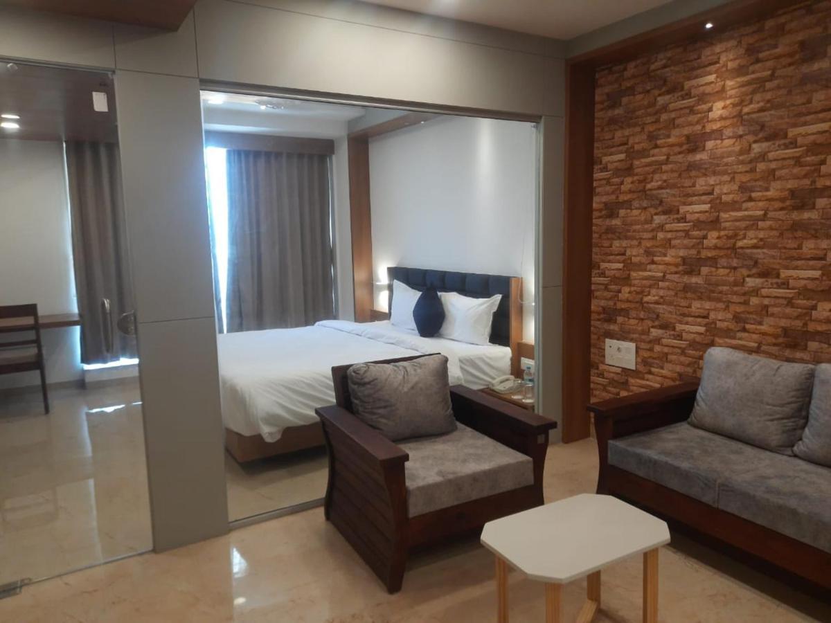 Hotel Vits The Somnath Gateway Extérieur photo