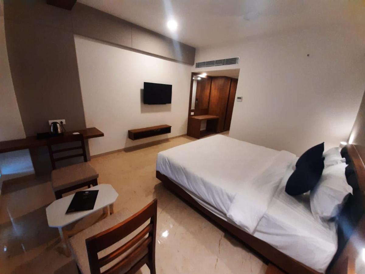Hotel Vits The Somnath Gateway Extérieur photo