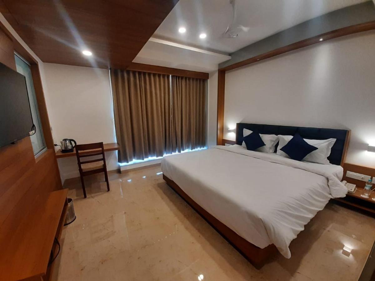 Hotel Vits The Somnath Gateway Extérieur photo