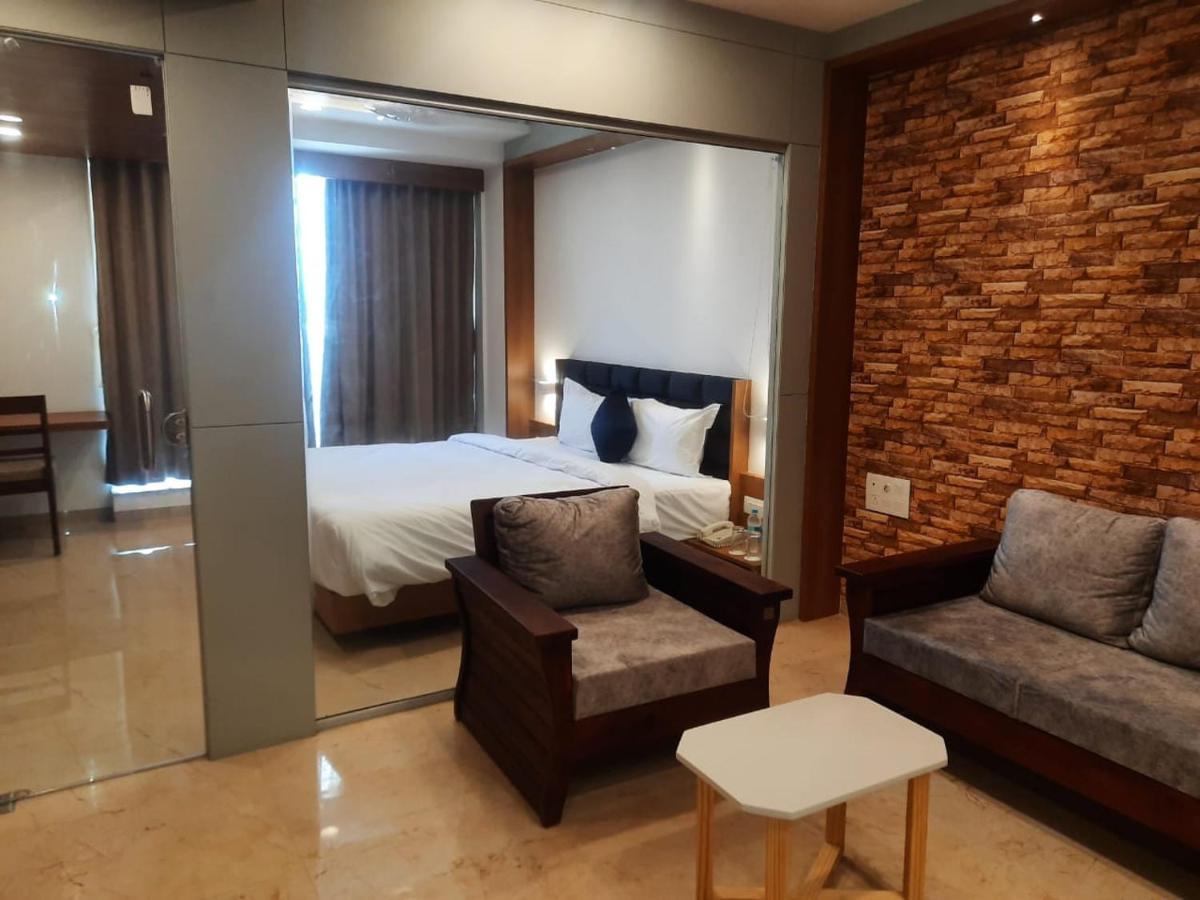 Hotel Vits The Somnath Gateway Extérieur photo