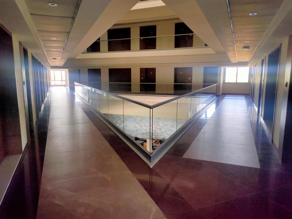 Hotel Vits The Somnath Gateway Extérieur photo
